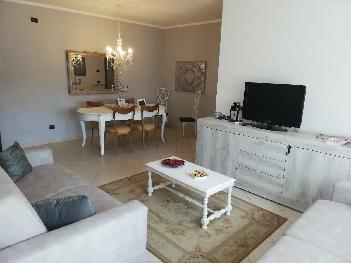 Airport & Fair Suite Apartments Fiumicino Italien